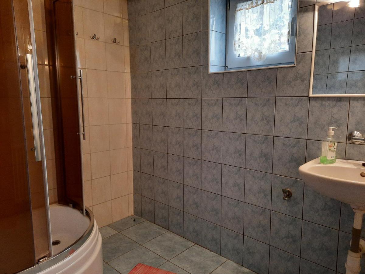 Krahule Konica Hotel Ngoại thất bức ảnh